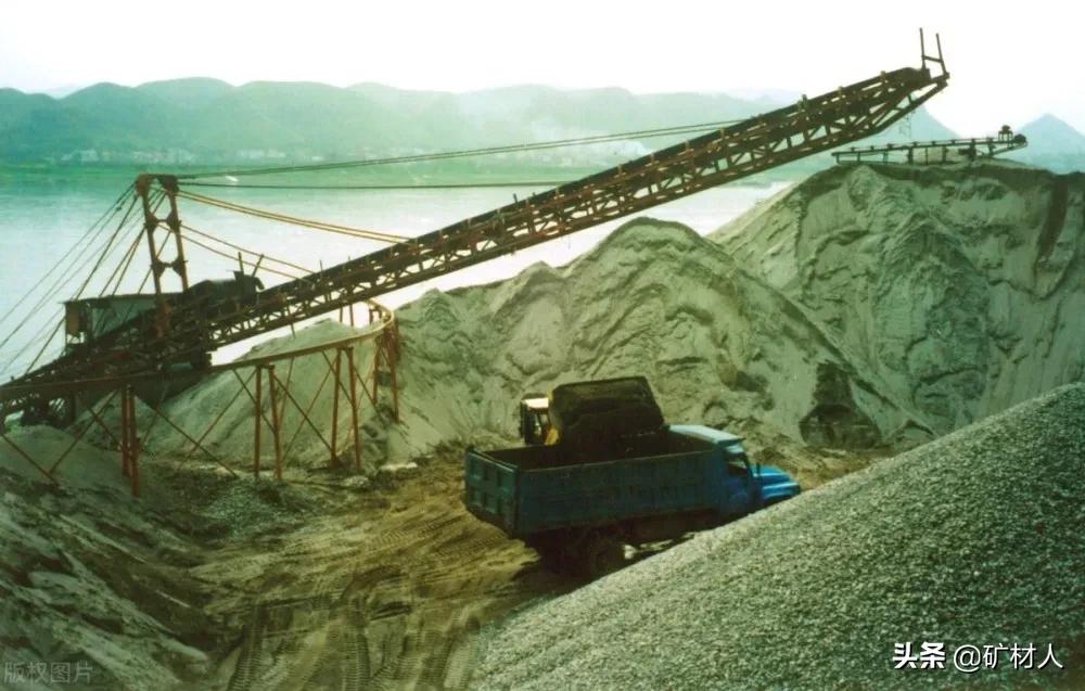 地球快没砂子！全球一年使用500亿吨，为砂疯狂时刻上演