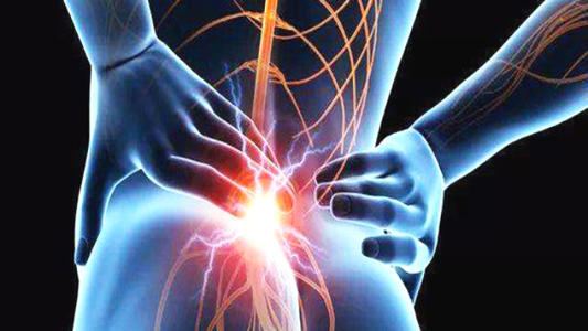 肌肉劳损该锻炼还是该休息,胳膊肌肉劳损是静养还是锻炼