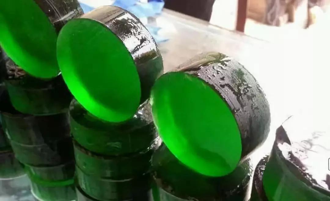 高级珠宝值不值得收藏,为什么很贵的珠宝看起来很廉价