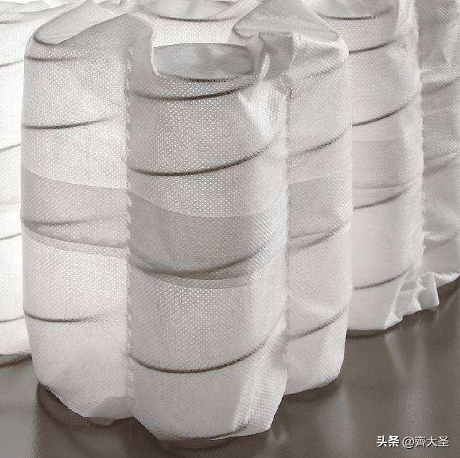 买什么性价比高的床垫,怎么买床垫靠谱性价比又高