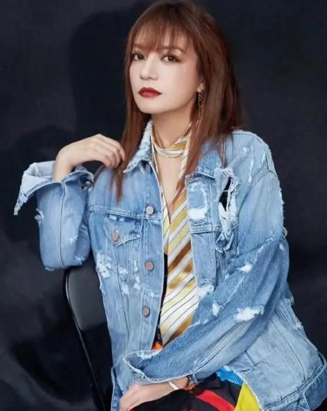 赵薇做了什么变年轻了,赵薇变了