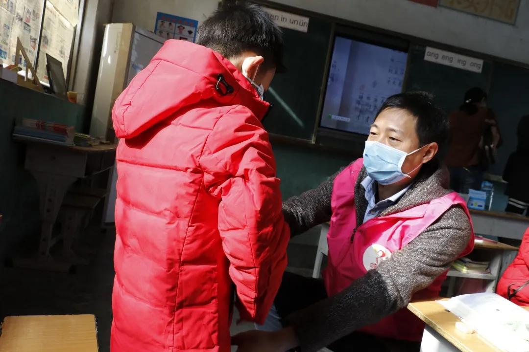 “多一克温暖”第七次起航（一）