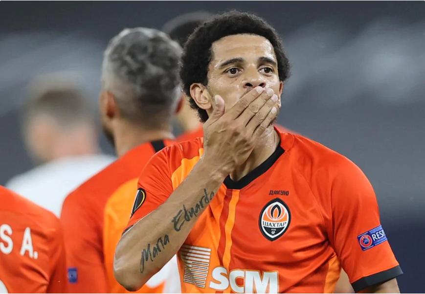 97秒闪电扳平比分,97秒两个进球世界杯