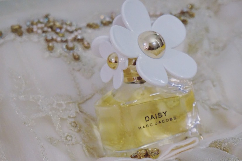 李宇春gucci马甲线,李宇春margiela