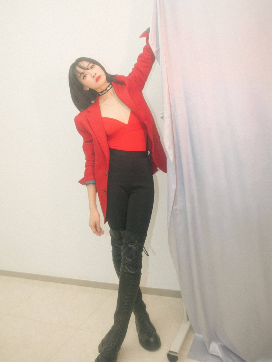 宋茜惊艳的穿衣服,宋茜一袭中国风连体裤惊艳众人