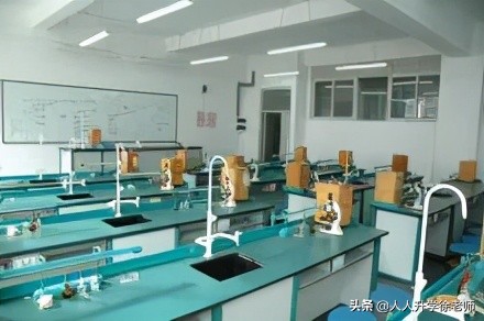 昆明第八中学高中位置,昆明第八中学是高中还是初中