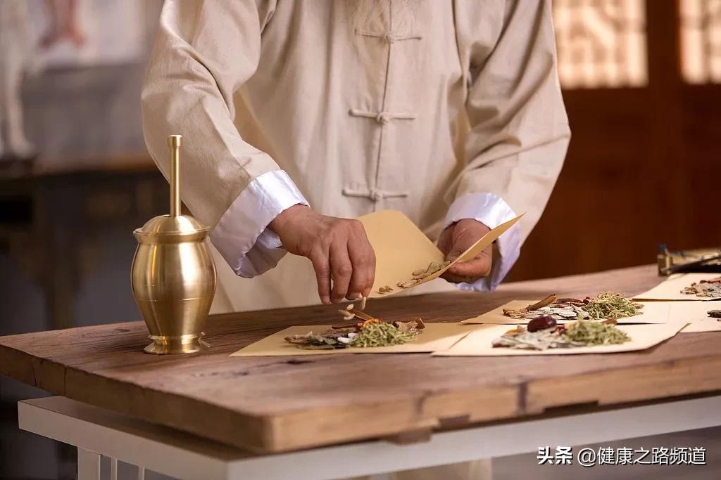 中药的错误煎药方法,关于煎服中药的方法问题