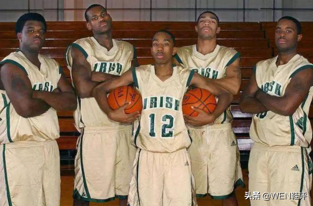 詹姆斯科比鸳鸯鞋,詹姆斯历年全明星上脚球鞋