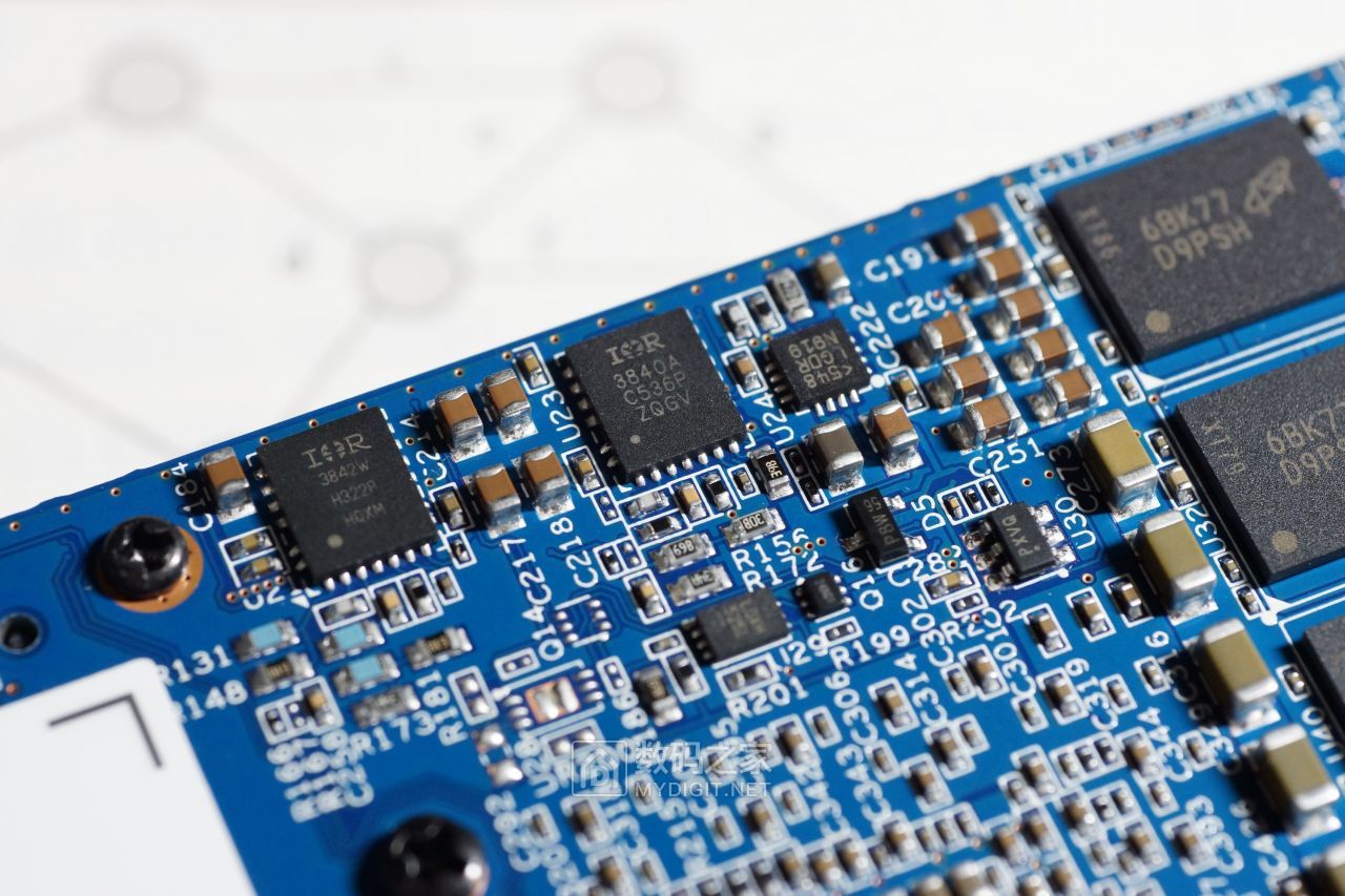 详测HGSTUltrastarSN1501.6TBAIC企业级固态“洋垃圾”靠谱？