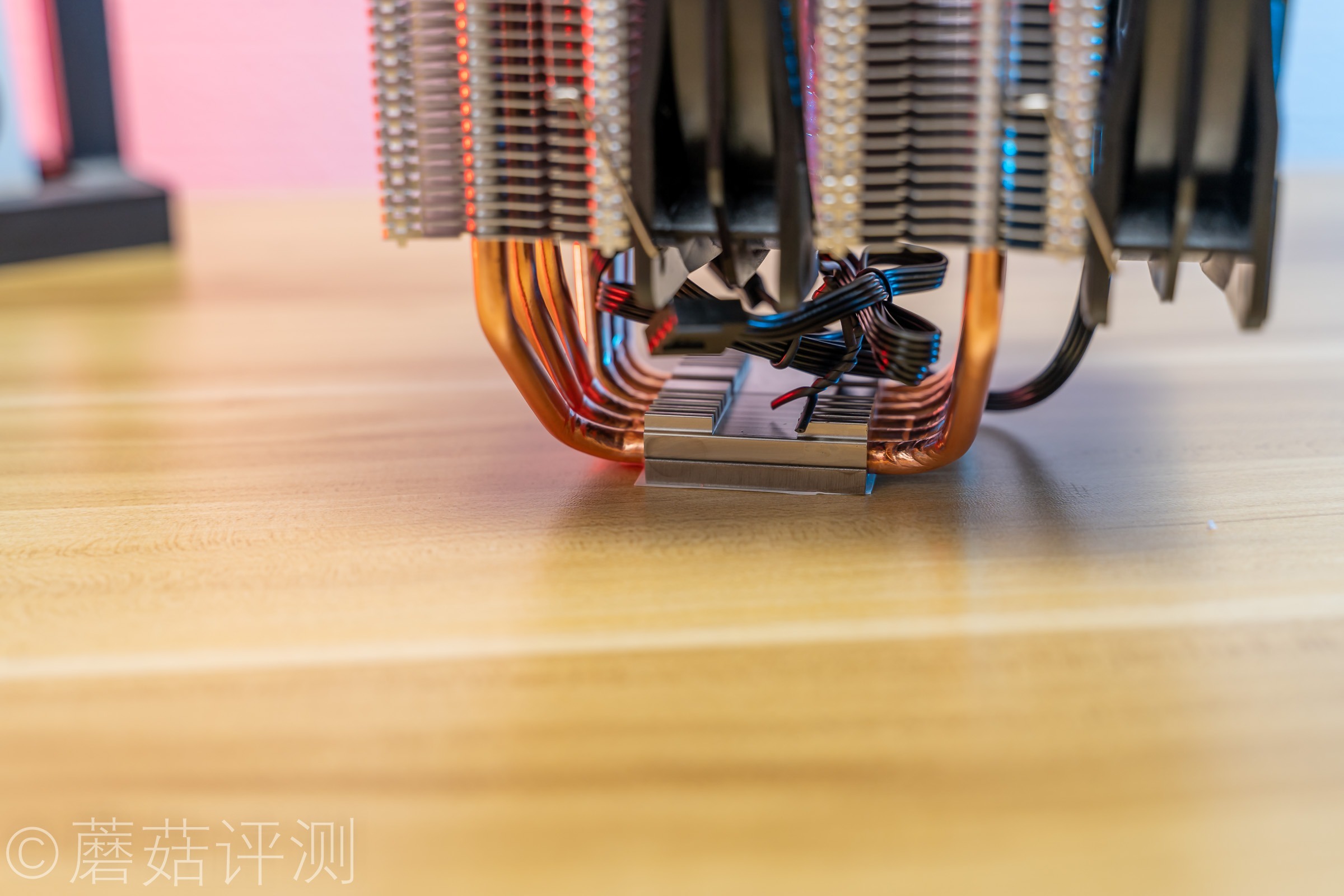 九州风神大霜塔procpu散热器,九州风神大霜塔能压什么cpu