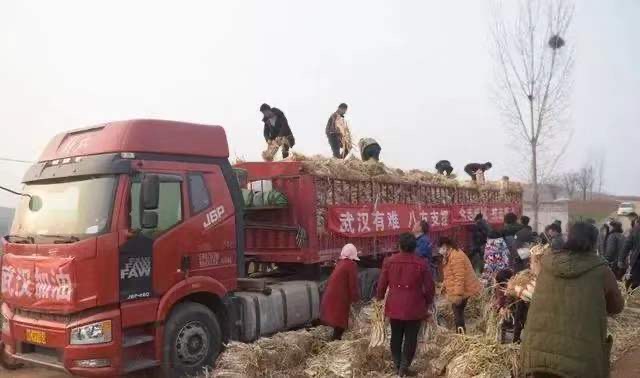 疫情面前,请看看他们......