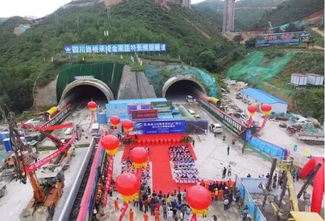 张家口桥西区五墩山至南天门隧道,张家口第一螺旋隧道