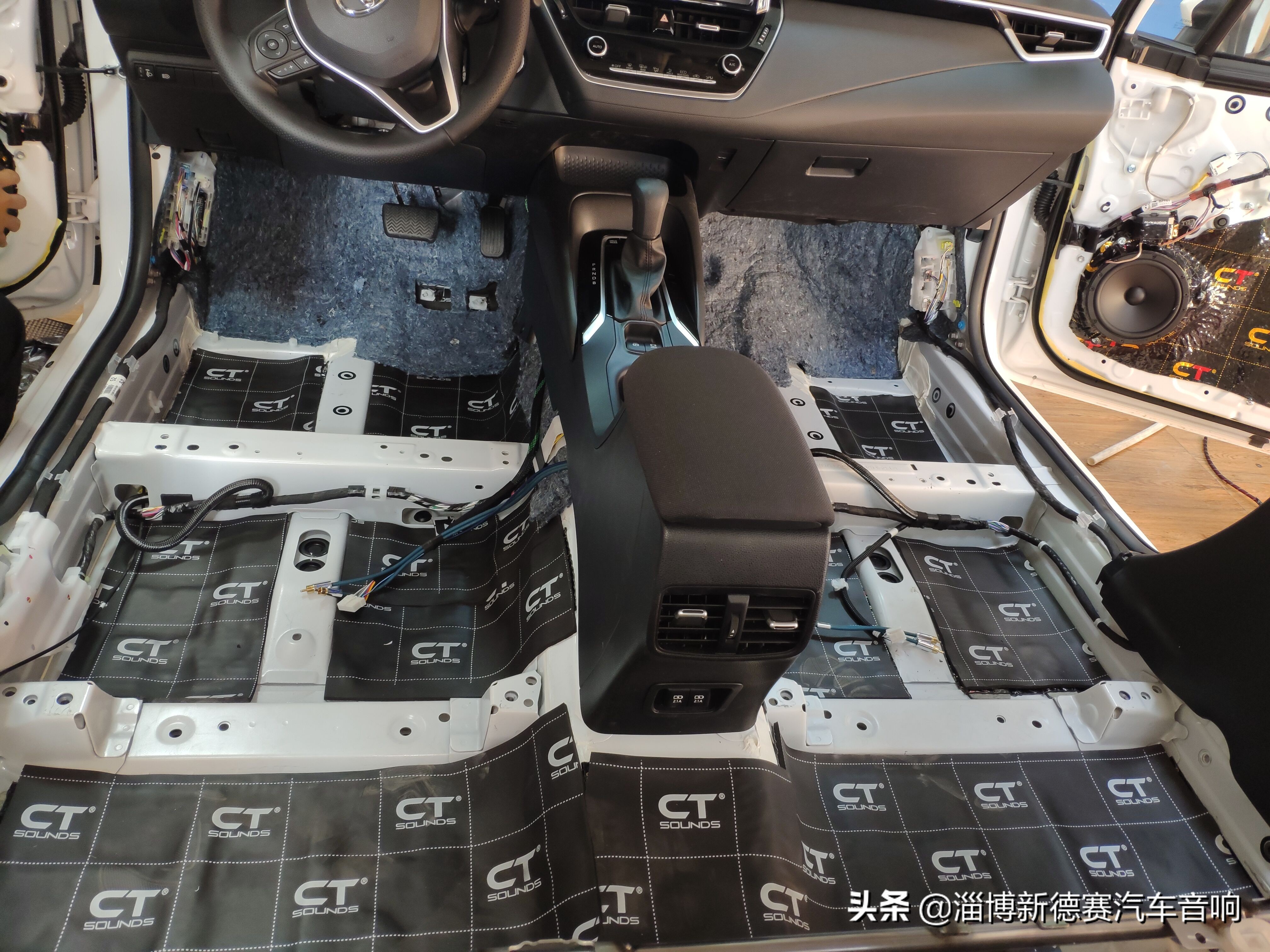 丰田卡罗拉高音喇叭坏了怎么办,卡罗拉双擎原车喇叭音质