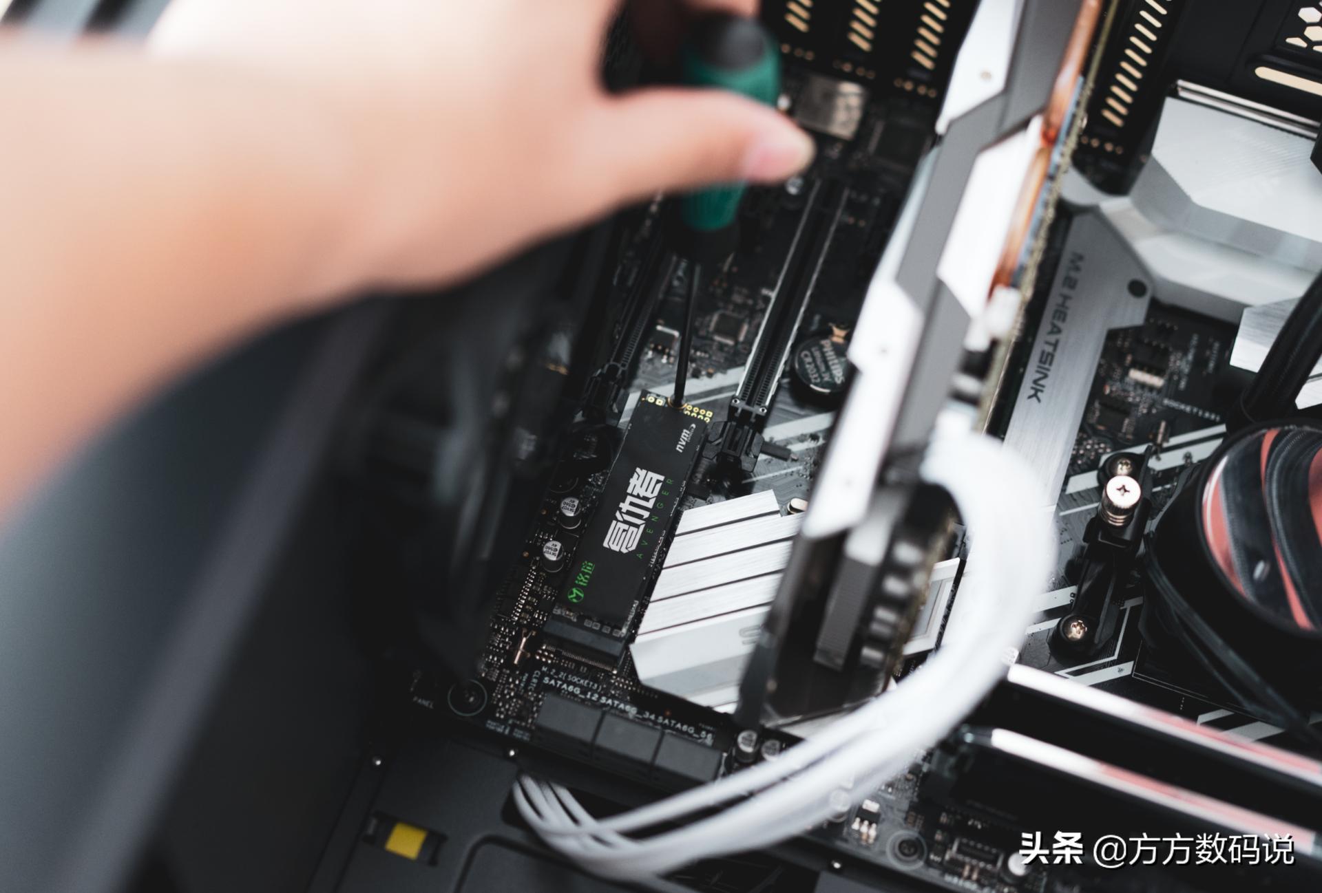 铭瑄512g复仇者固态硬盘是什么,铭瑄复仇者m.2固态硬盘靠谱吗