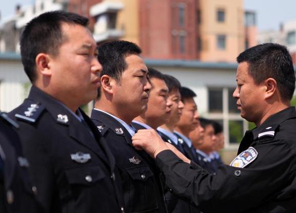 狱警的待遇怎么样,狱警待遇到底有多好