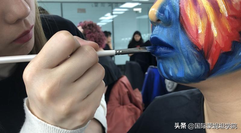 期末季｜北京化妆精英班迎来创意妆毕业考挑战