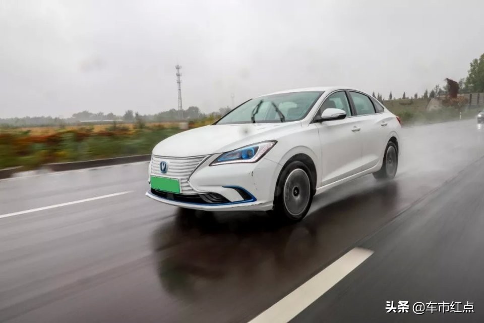 长安逸动新能源ev460使用感受,长安新能源逸动ev460网约版测评