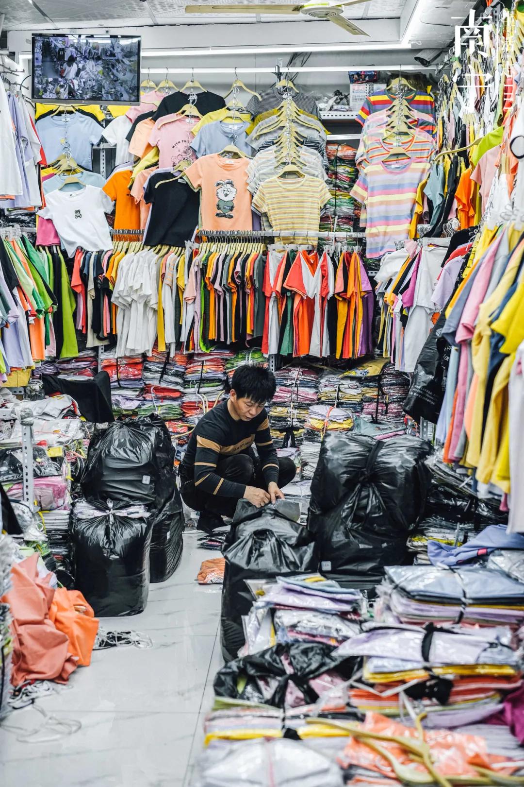 曾创出上亿流水,一个档口就能买宝马730,南宁这地方如今已没落