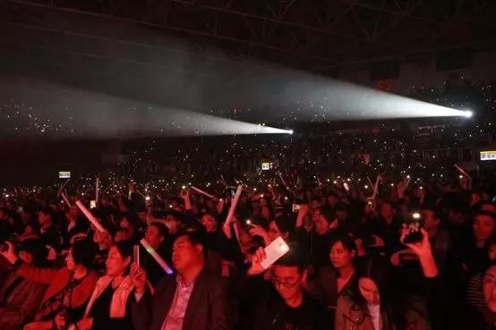 爱琴海之夜完整版,爱琴海视觉盛宴