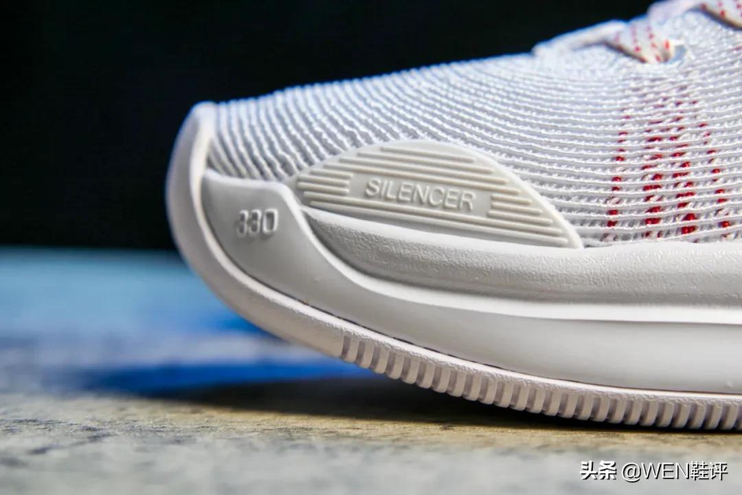 苦等5年终于发售的球鞋支线！CJ-SILENCER你如何评价？