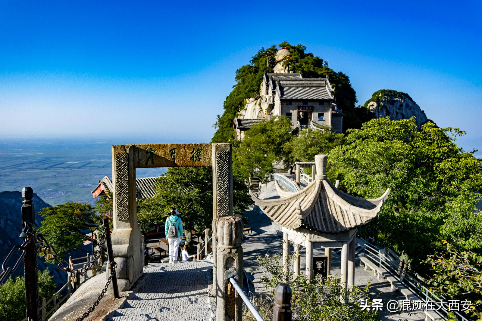 登华山攻略爬华山的过程,体验了一回登华山的艰辛和不易