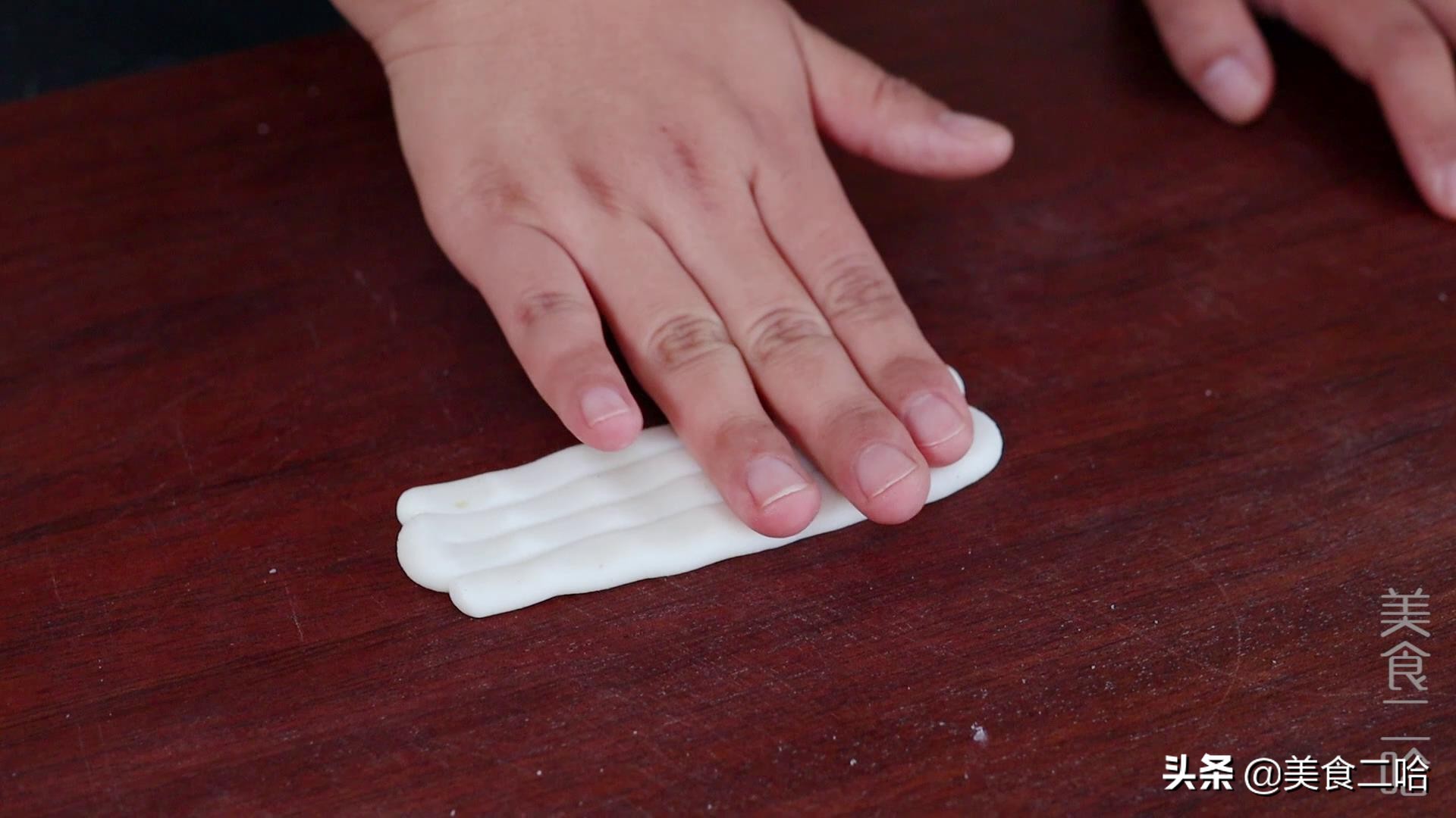 糯米白糖卷的做法,糯米白糖卷油炸正宗做法