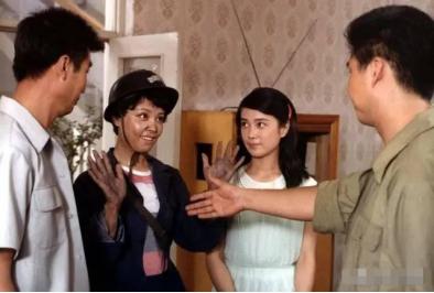 傅艺伟60岁再扮妲己,最美妲己傅艺伟近照