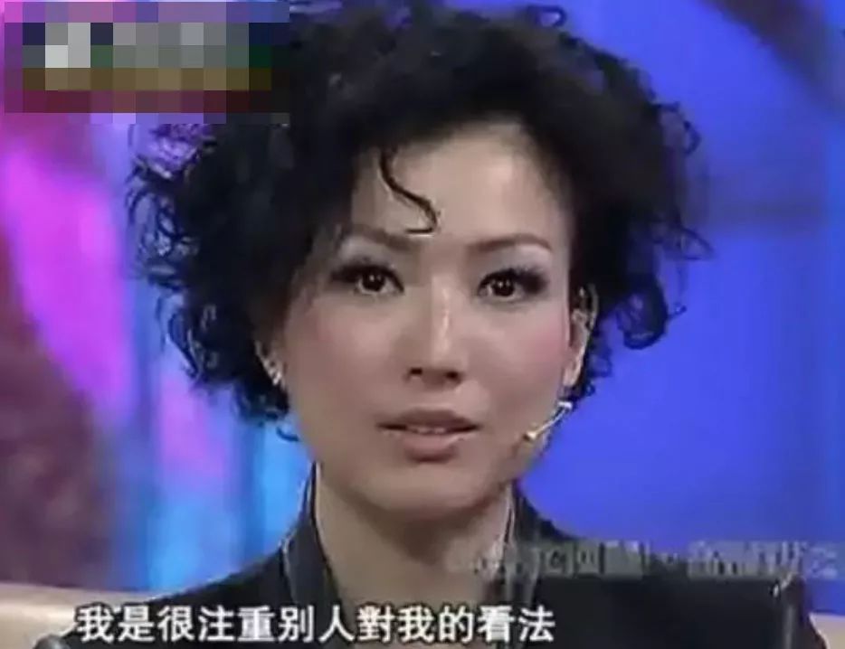 郑秀文在香港和王菲谁更火,郑秀文和王菲谁的地位高