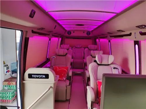 真考斯特和仿考斯特,丰田考斯特各个版本