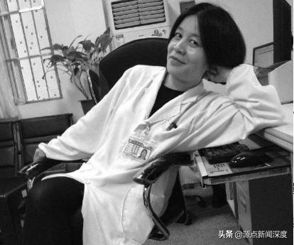 广东广宁县一交警中队长儿子酒后驾车撞伤医生逃逸，县委书记主持对质答疑，3次鉴定2次系轻伤1次重伤