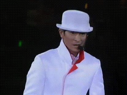 刘德华多喜欢贝克汉姆,当刘德华遇到费玉清