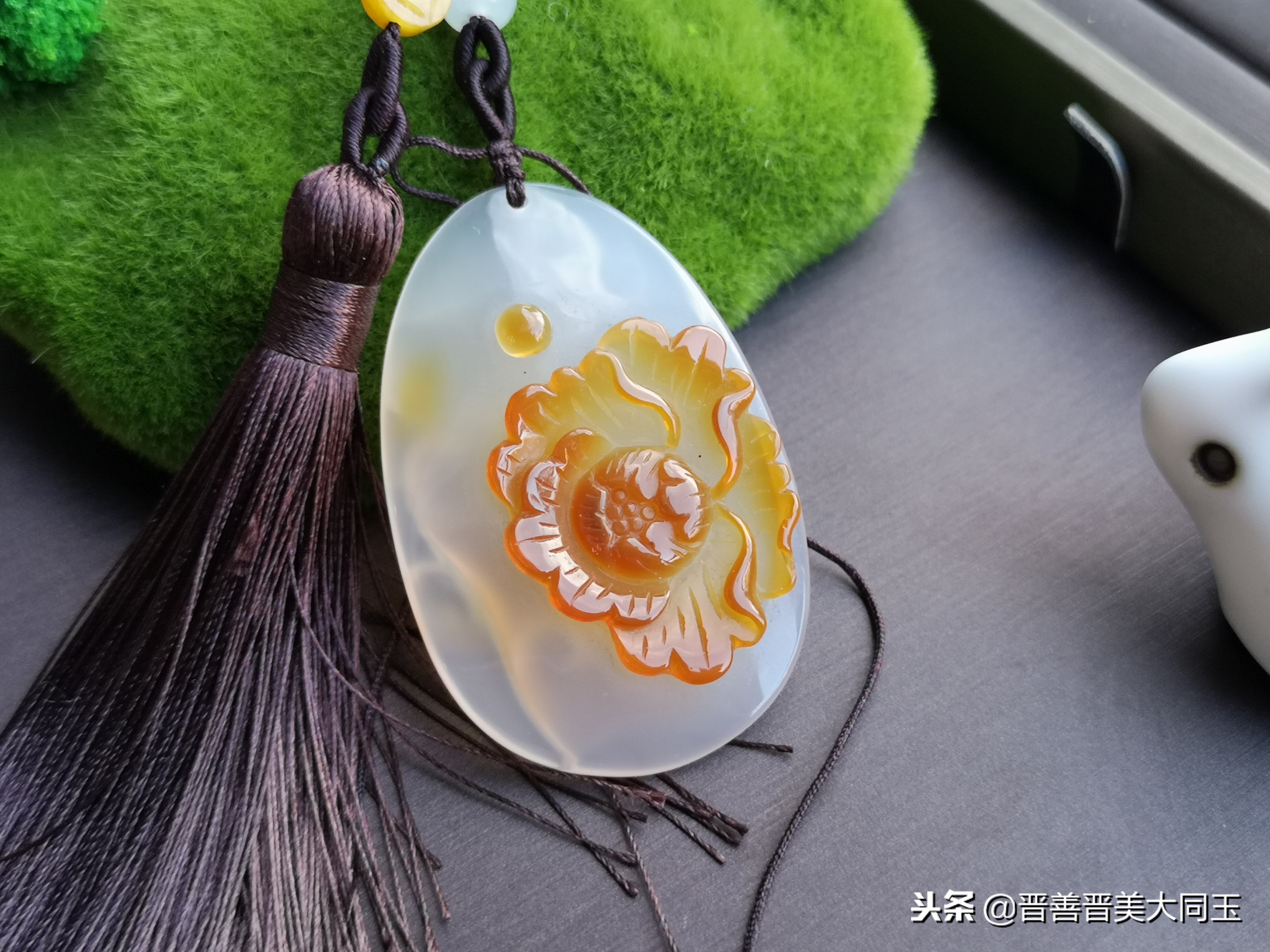 什么是玉髓玉髓和玉有区别吗,如何分辨玉和玉髓的区别