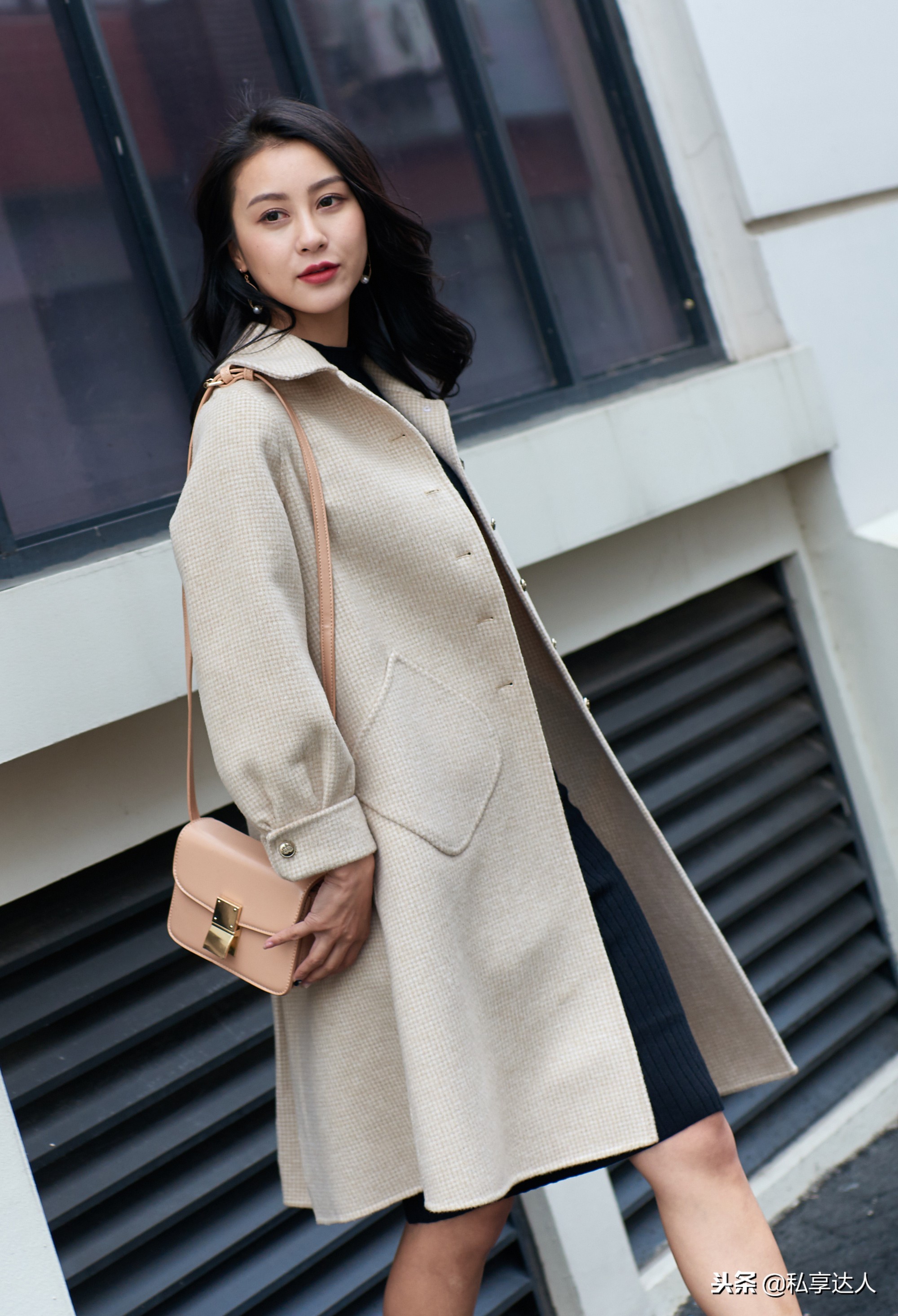 网红双面呢大衣短款韩版,时髦的双面呢大衣为什么这么贵