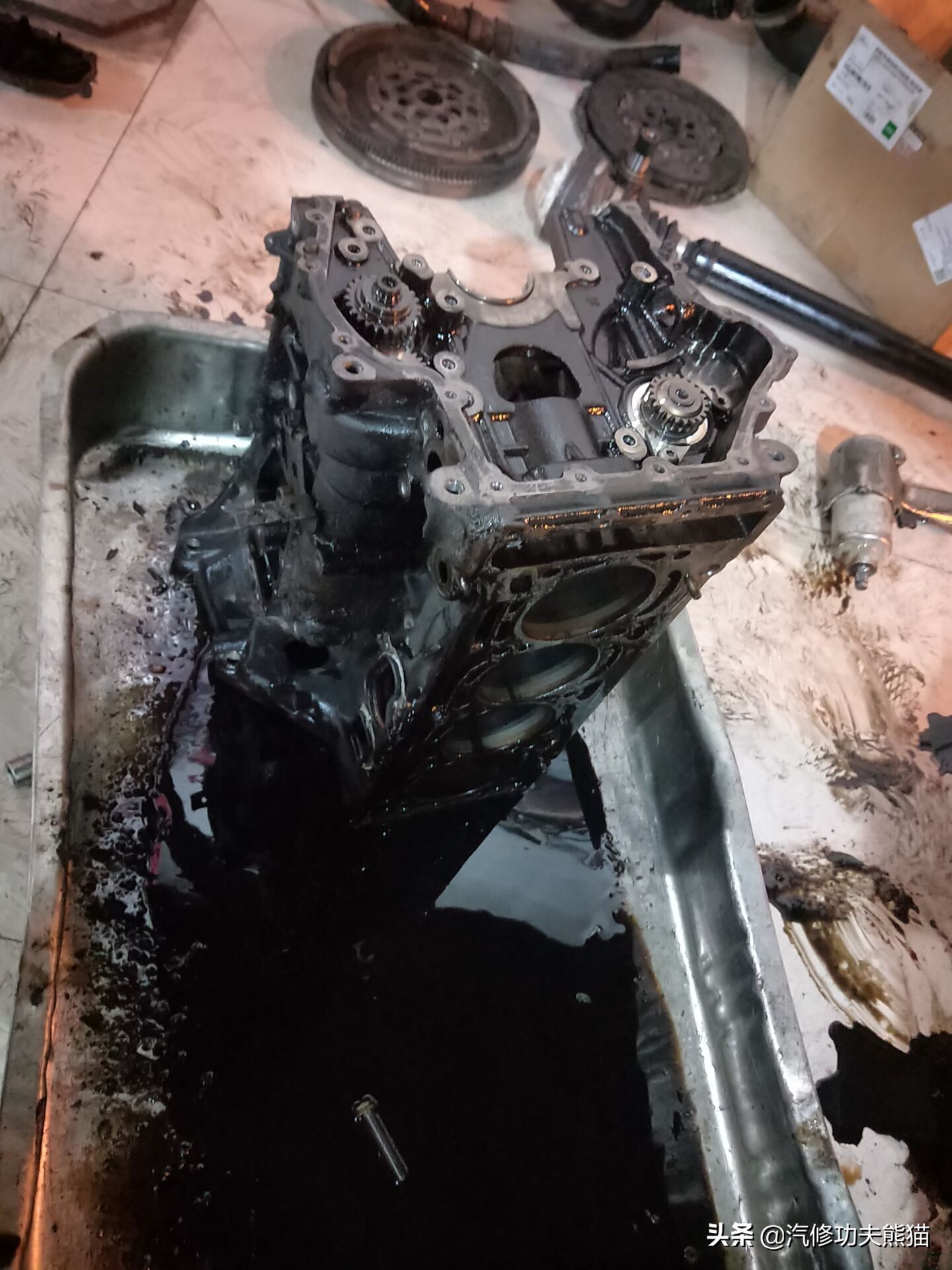 10年斯柯达昊锐1.8t烧机油怎么整,斯柯达昊锐烧机油500公里烧一升