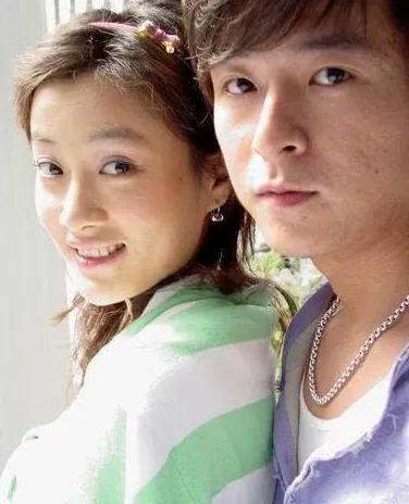 奋斗露露嫁给猪头后续,奋斗里的露露为什么要和猪头结婚