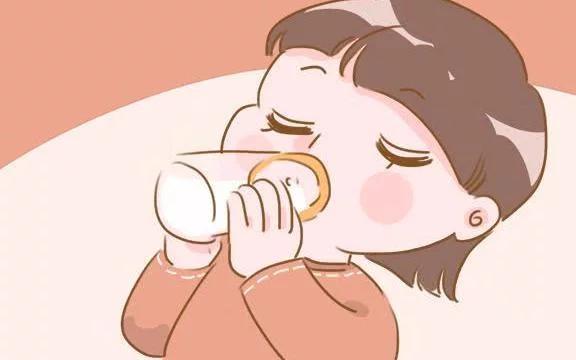 一岁半宝宝喝奶粉好还是喝牛奶好,伊利臻浓牛奶适合一岁半儿童喝吗