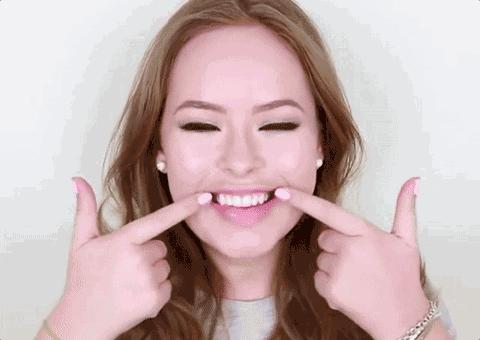 为什么牙齿天天刷牙还是会变黄,为什么天天刷牙牙齿背面还会发黄