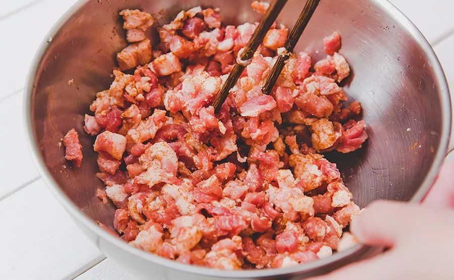 我终于对「自制香肠」下手了