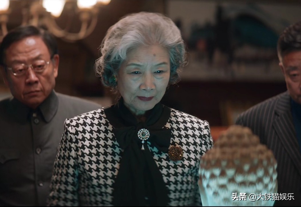 这才是倾国倾城的脸,这才是绝世美颜