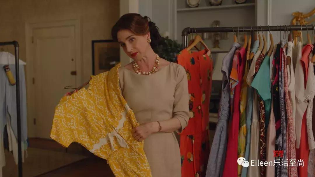 弃出轨前夫再惹桃花，纽约名媛离婚爆红，5000套美裙包裹励志大戏