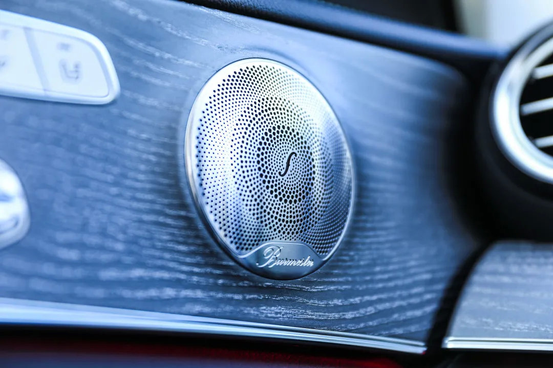 和年轻人在一起感受年轻,2021款奔驰e级进口260试驾