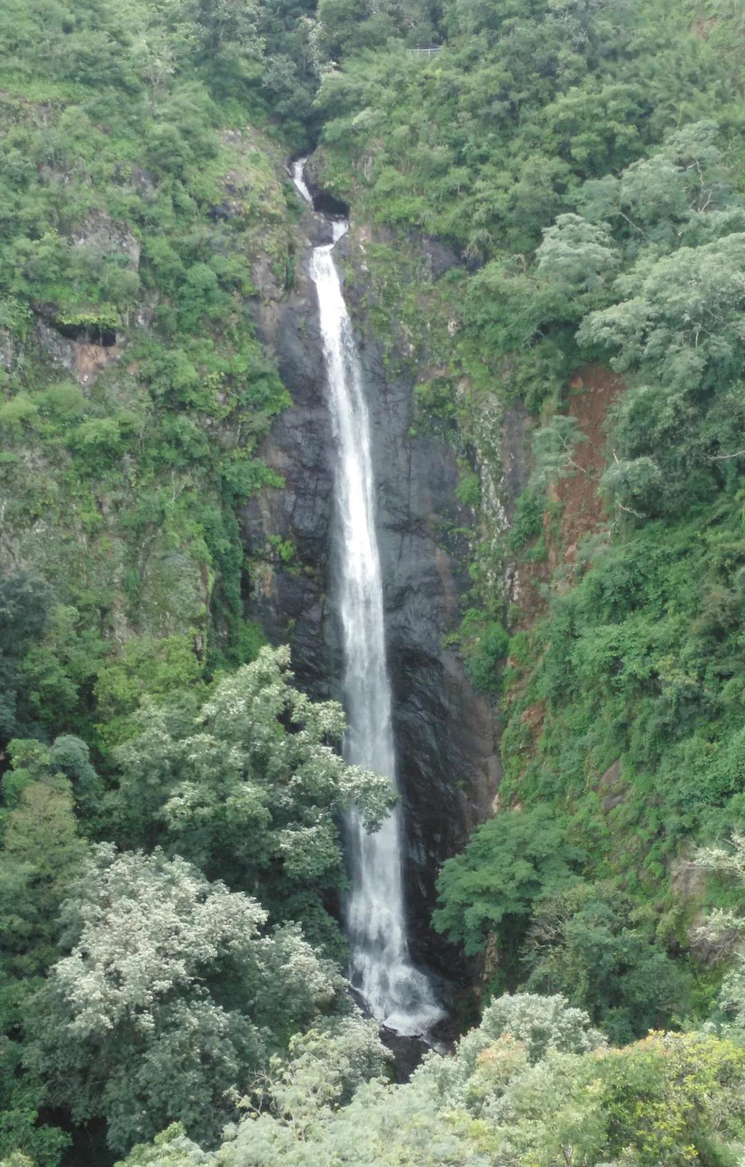 美丽云南第二季华宁,云南大理宾川县城全景