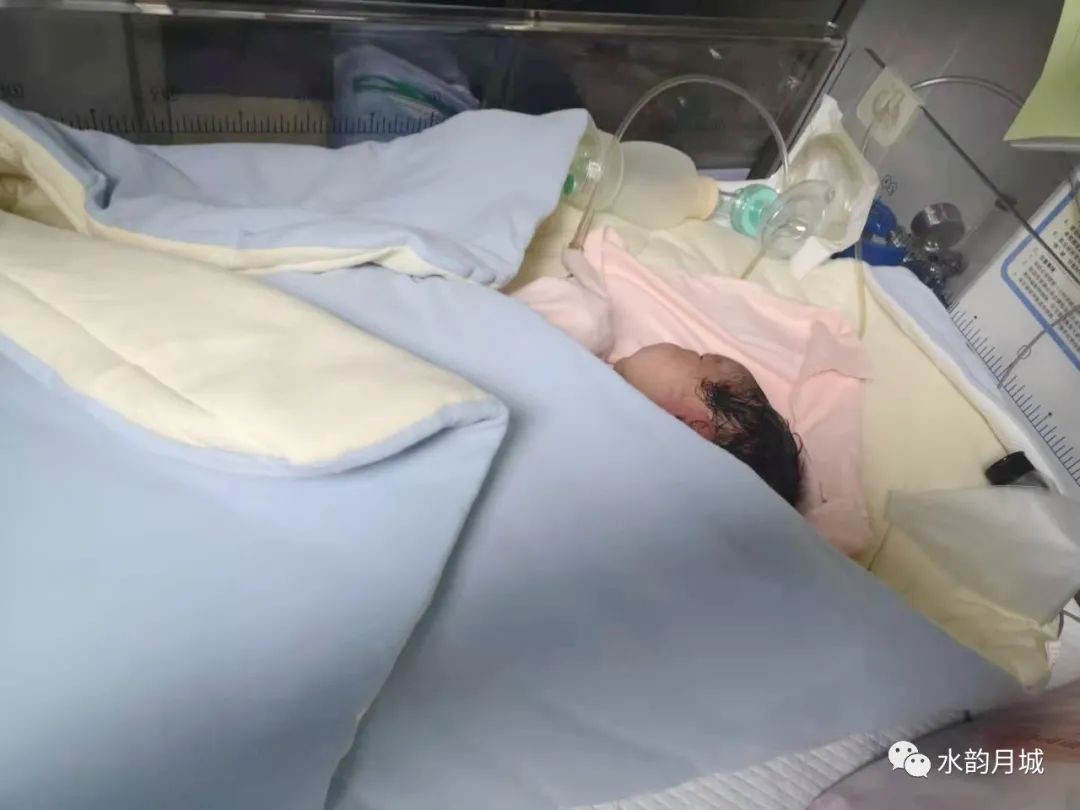 生死时速！江阴月城中医肝胆医院成功抢救母女生命