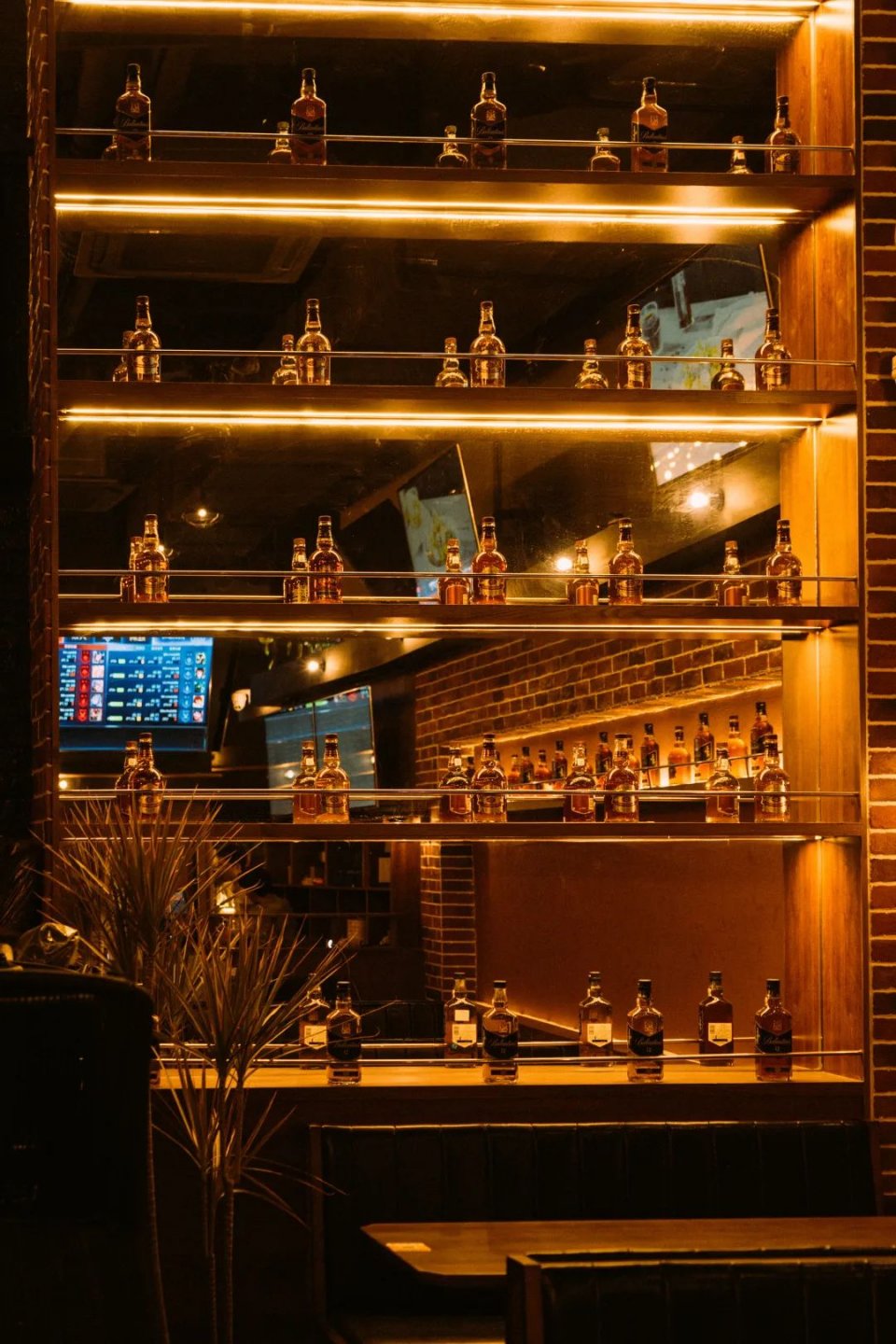 700平米小型仓库,仓库式酒水批发