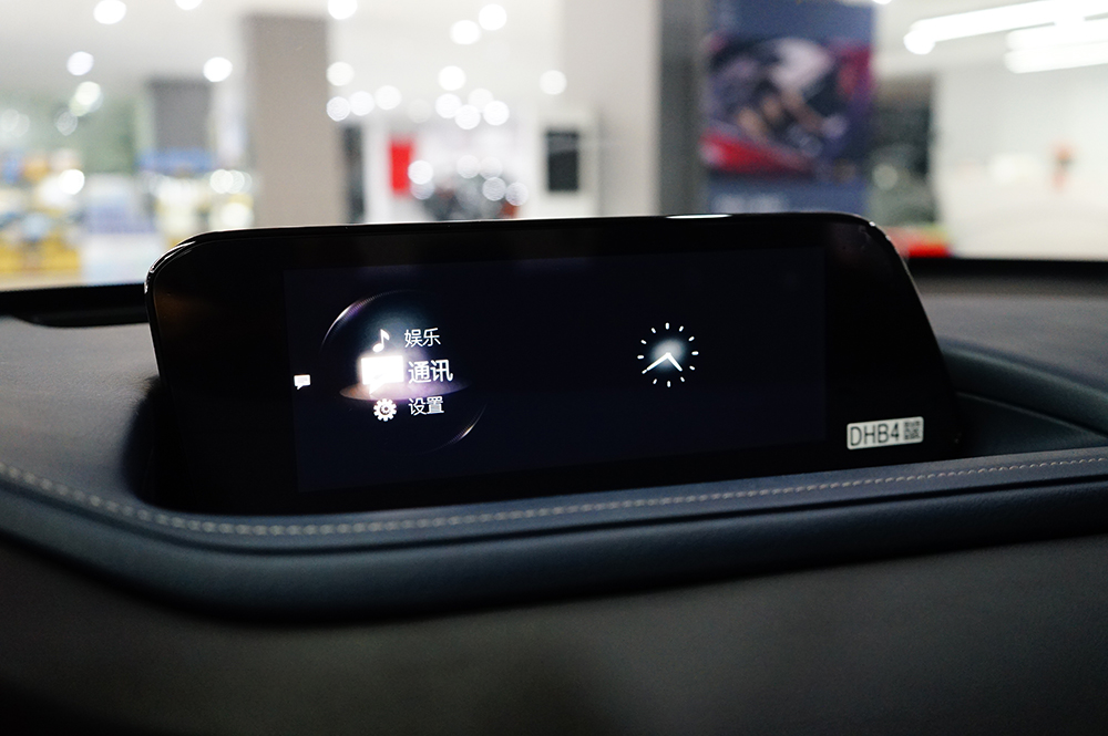 省油还得是日系车实拍马自达cx-30,深度试驾长安马自达cx-30