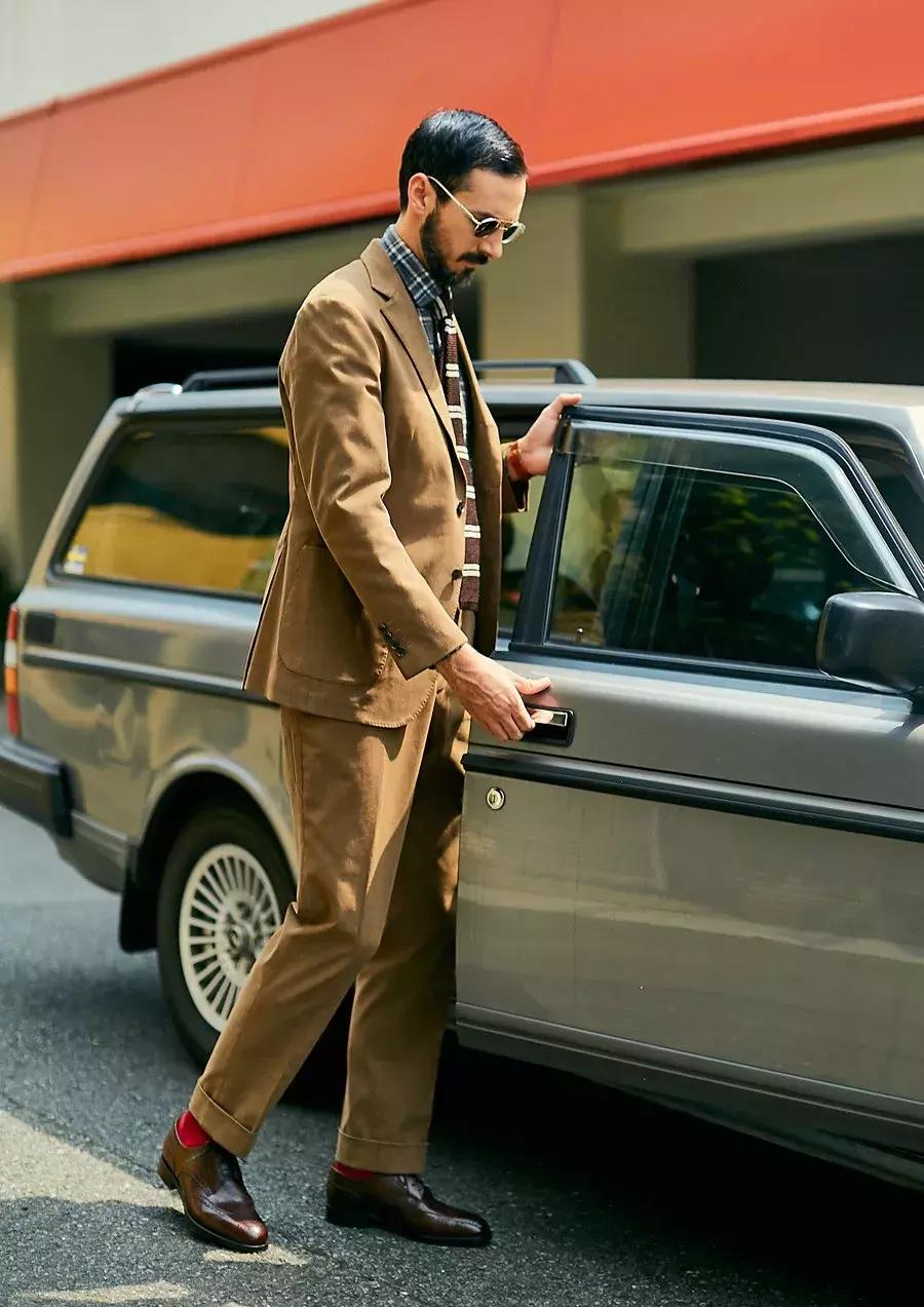 日本休闲西装品牌,日本高档休闲运动西装品牌