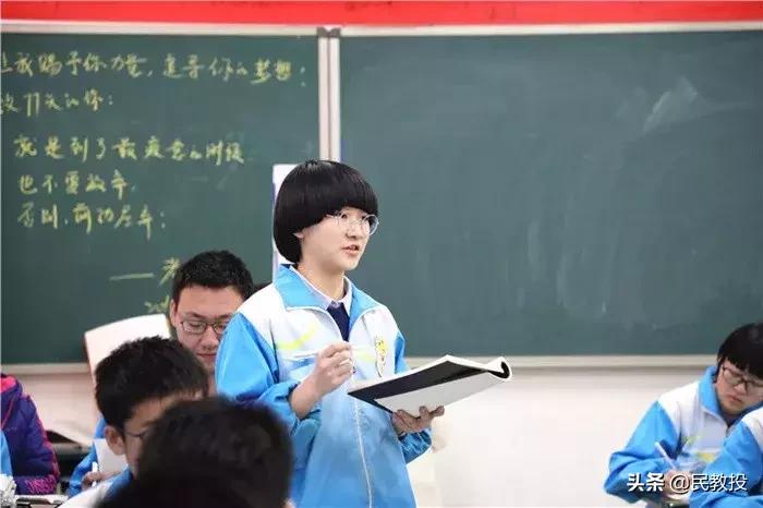 石家庄精英中学校长李金池纪录片,石家庄精英中学校长李金池被采访