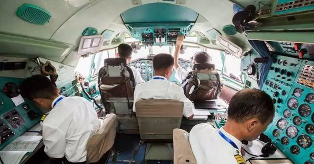 痛定思痛觅真相,中国西北航空2303航班1994.6.6西安空难调查始末