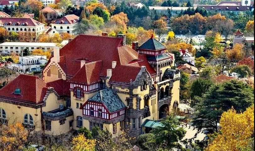 入住海景酒店视频,住进了民宿里能看海赏山