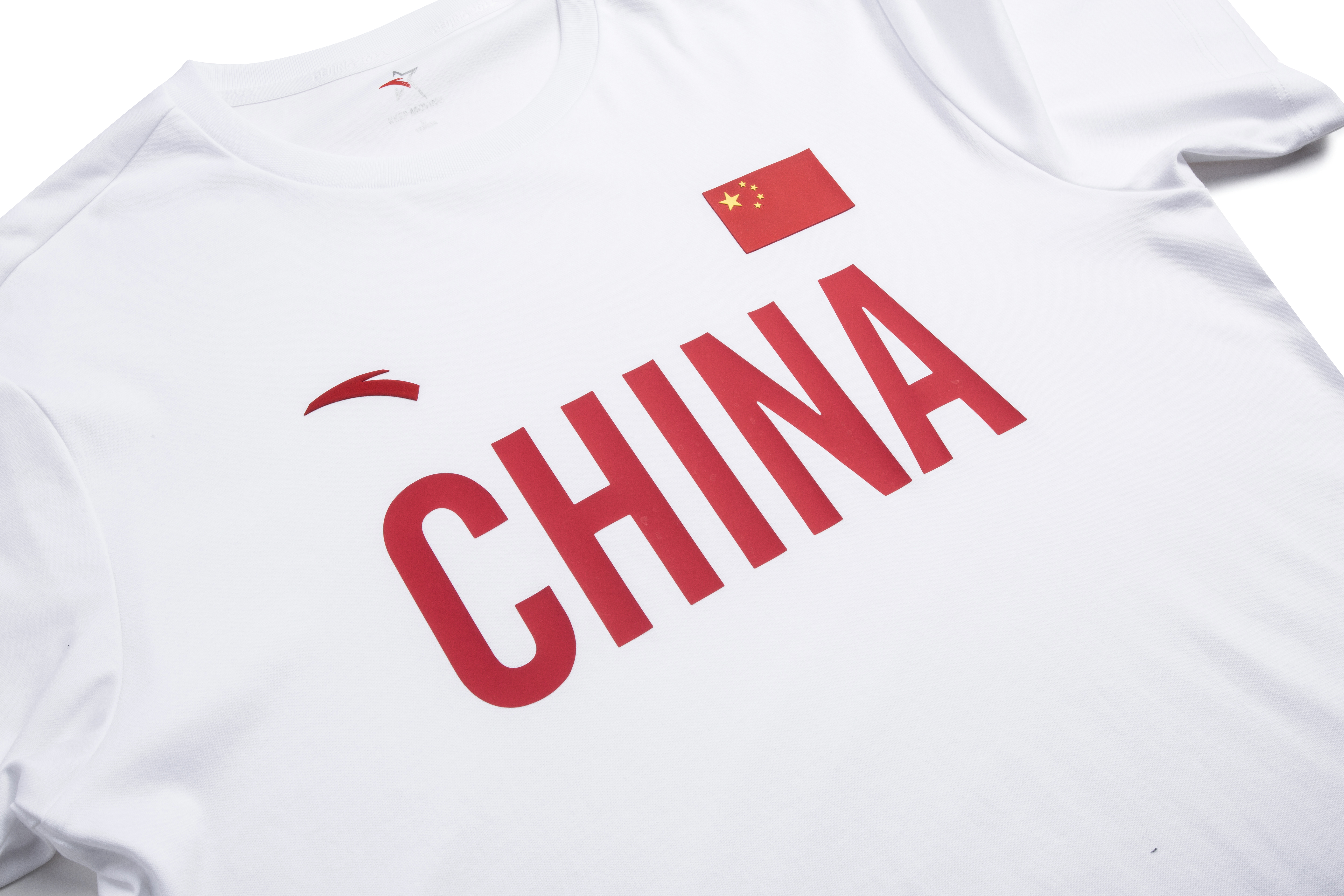 安踏签约国家游泳队,最近安踏签约